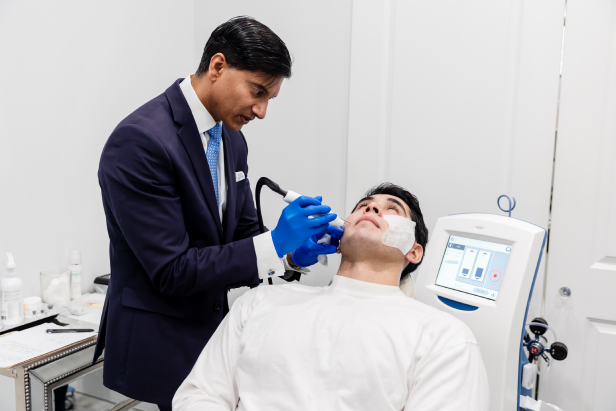 بهترین دکتر پوست یزد